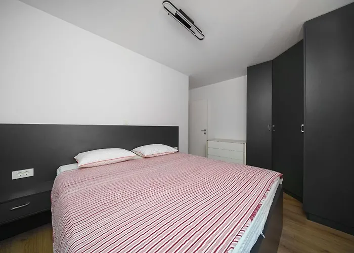 Appartement Olive Balcony Vodice-srima Srima