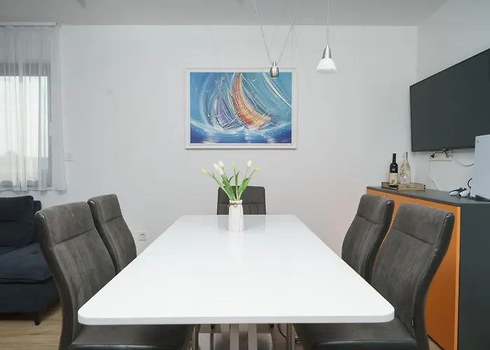 Olive Balcony Vodice-srima 公寓 斯里马